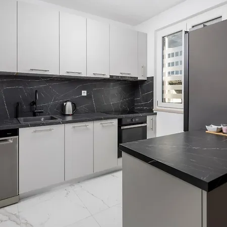 Rusty Apartment Rijeka